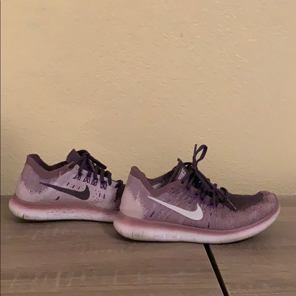 Nike run natural free and flexible